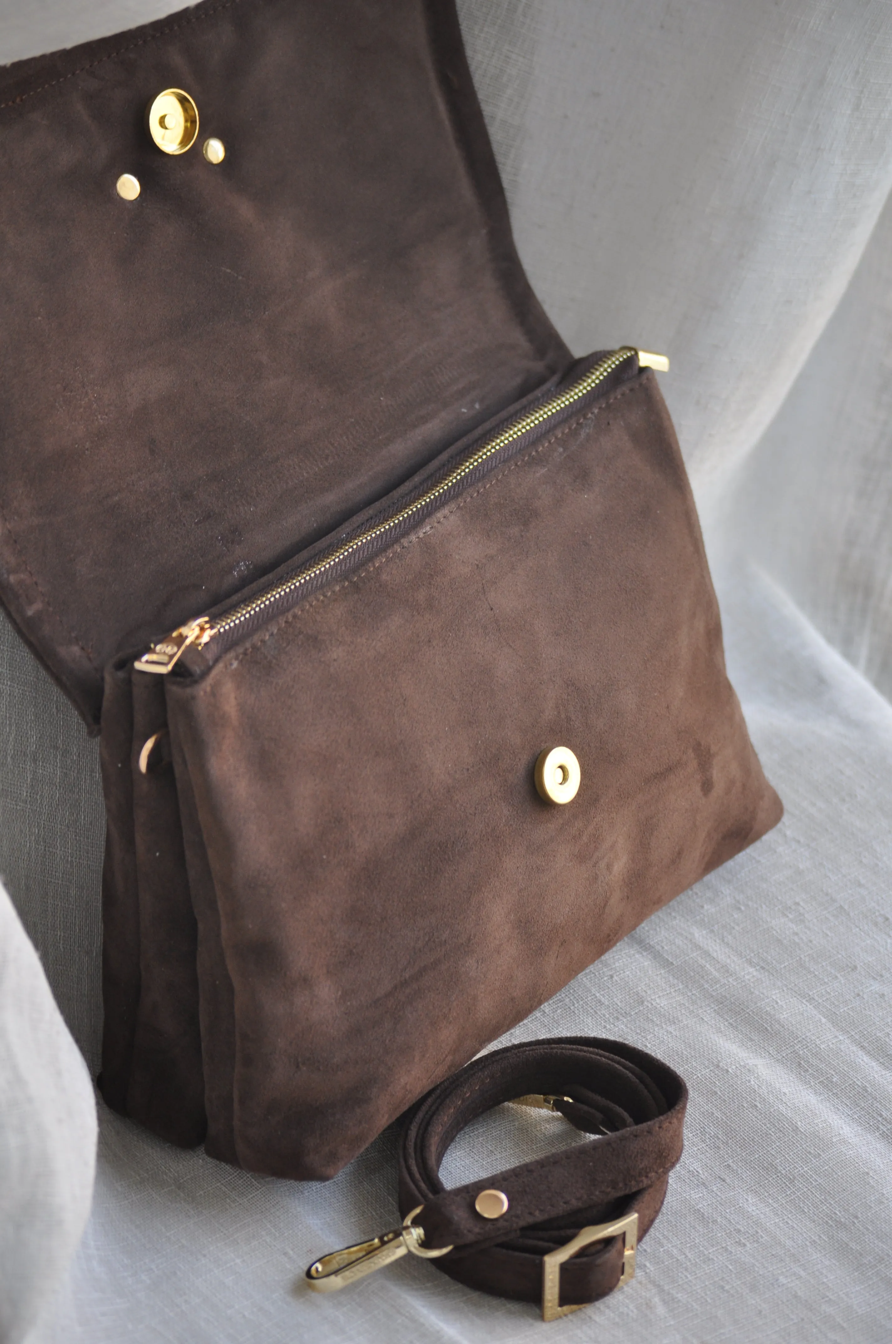 Clelia Large Suede Leather Shoulder Bag - Chocolate